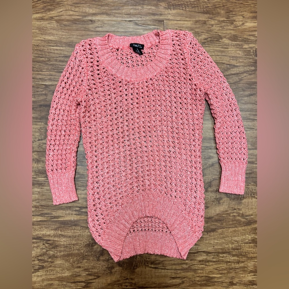 Rue21 Sweater Size Small